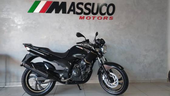 YAMAHA FAZER 250IE LIMITED EDITION 